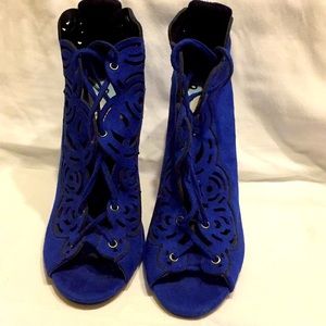 Cobalt blue laser cut heeled sandal